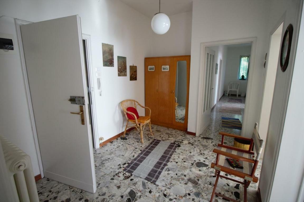 Vila Casa Dudi Dongo Exteriér fotografie