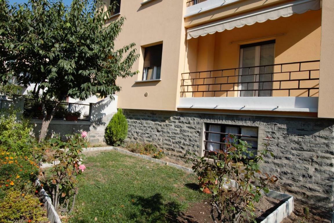 Vila Casa Dudi Dongo Exteriér fotografie